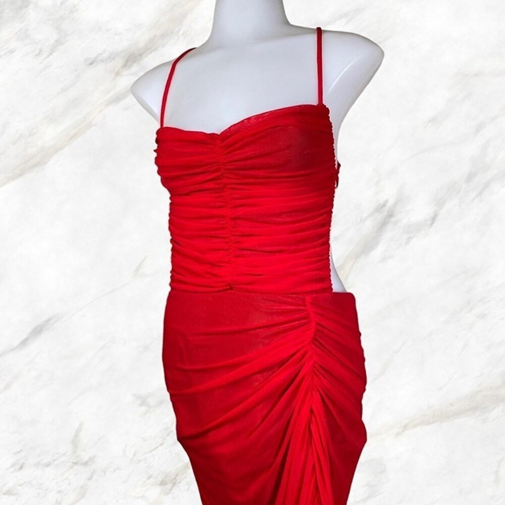 Michael Costello xRevolve Follie Gown in Red - Picture 12 of 12
